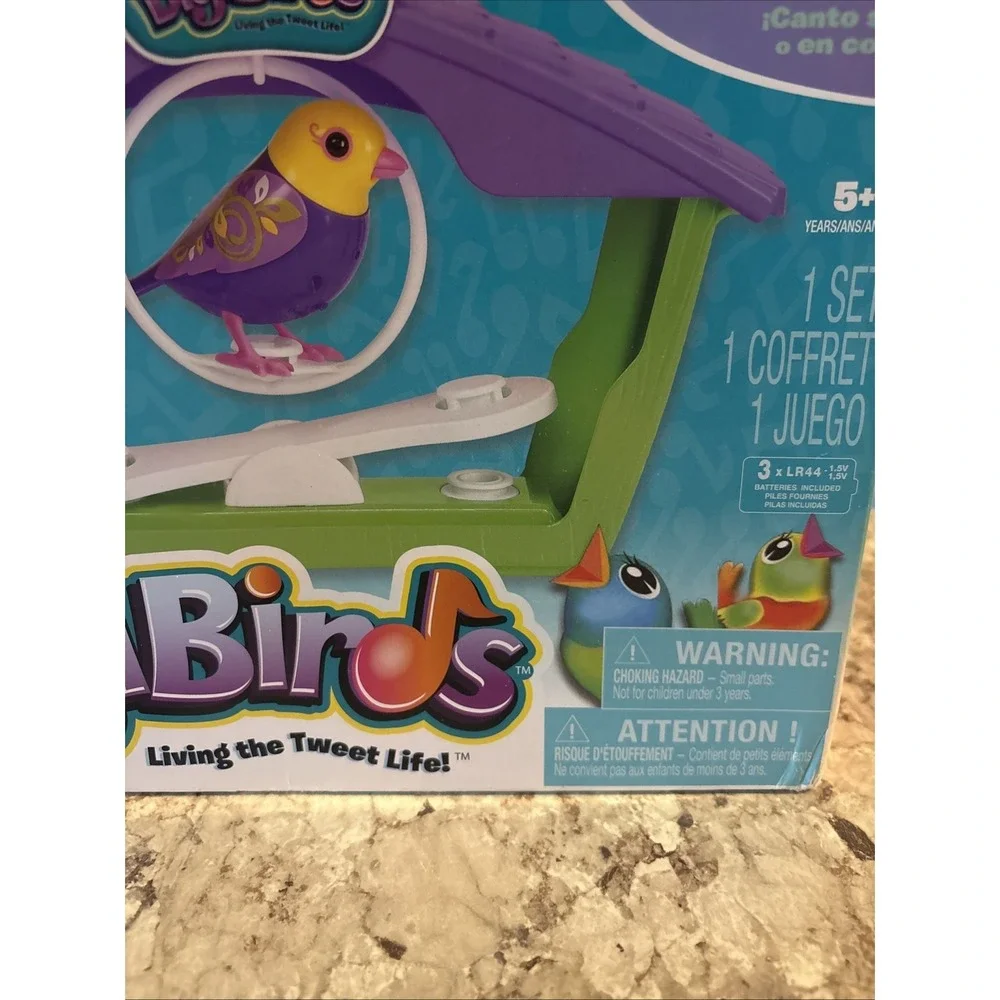 Rare SEALED Digi Birds Singing Bird W/‎ Swing & See-saw Birdhouse Set Series 1